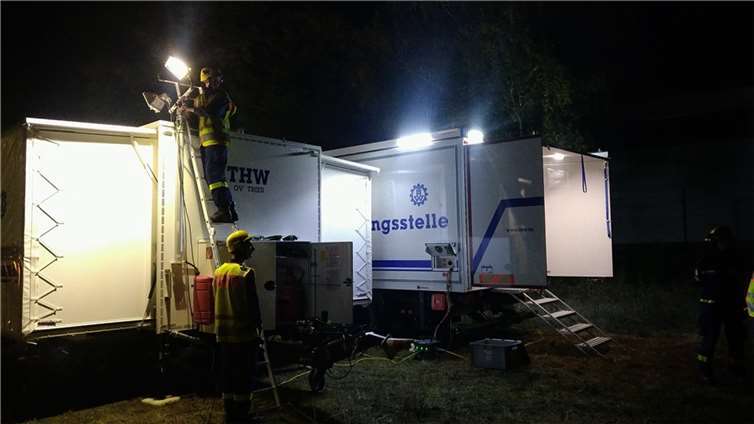 Aufbau der THW-Führungsstelle. Fotos: THW Cochem