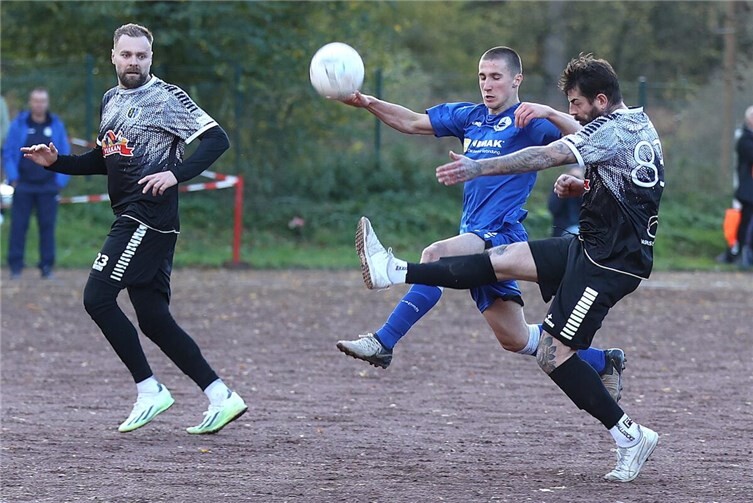 Aufgrund der Personalnot musste in der Hinrunde auch Urgestein Florian Schlich beim SV Eintracht Mendig aushelfen.Foto: SK