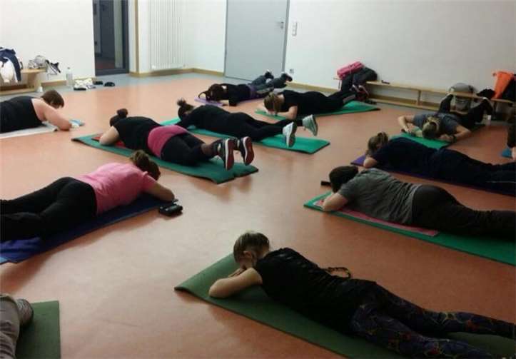 Aufgrund der positiven Resonanz der letzten Kurse startet die Turnabteilung des Turnverein 1896 Kruft e.V. ab dem 18. September erneut einen Inklusiven Rücken-Fit Kurs (Präventives Haltungs- und Rückentraining) zur Vorbeugung von Bewegungsmangel und Rückenbeschwerden.Foto: privat