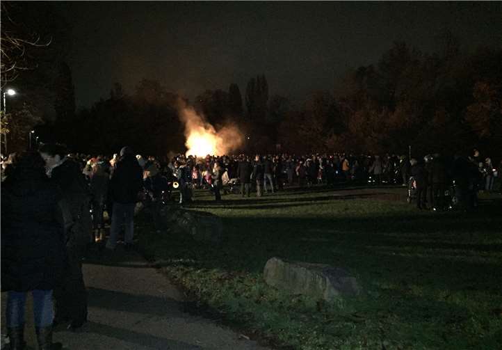 Aufgrund der zahlreichen Unterstützung der Irlicher Bevölkerung, war der Martinszug auch dieses Jahr ein schöner Abend für Jung und Alt. Foto: privat
