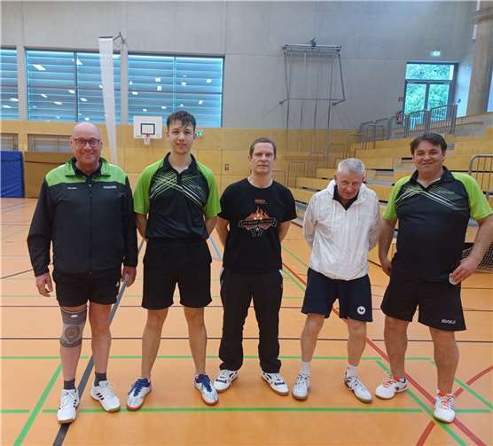 Aufsteiger in die Kreisoberliga: Rolf Alfter, Niklas Kamp, Andreas Stoffels, Michael Job, Martin Zimmermann (v.l.n.r).