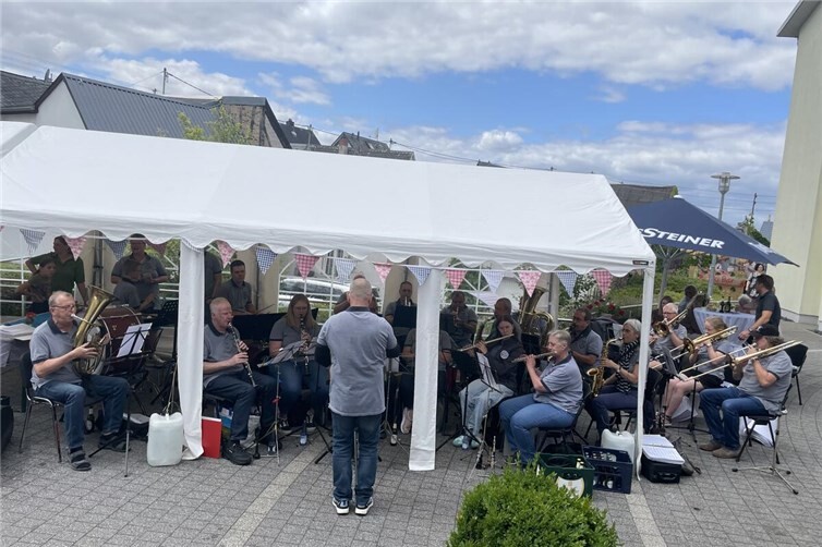 Auftritt beim Sommerfest des Seniorenzentrums Münstermaifeld