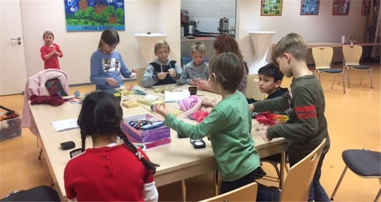 Aus Filz gestalteten die Kinder schöne Feen.privat