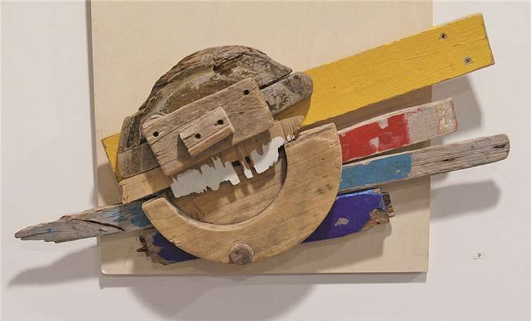 Aus Fundstücken, Weggeworfenem und Liegengebliebenem recycelt der Künstler höchst lebendige dreidimensionale „Portraits“.