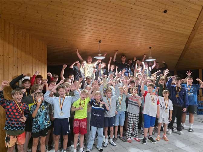 Tischtennis-Feriencamp begeistert den Nachwuchs Aus Sicht der SG-Spieler war das Camp ein voller Erfolg. Foto: privat