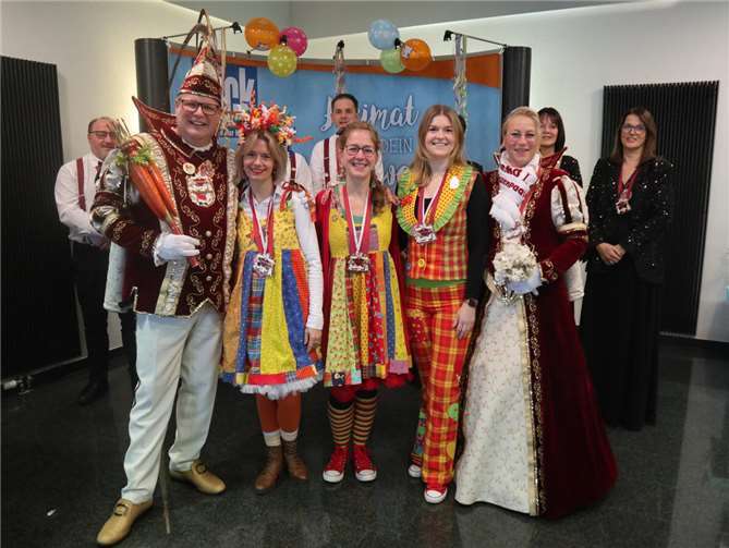 Aus Westum kamen Prinz Sascha I. u. Prinzessin Claudia I.