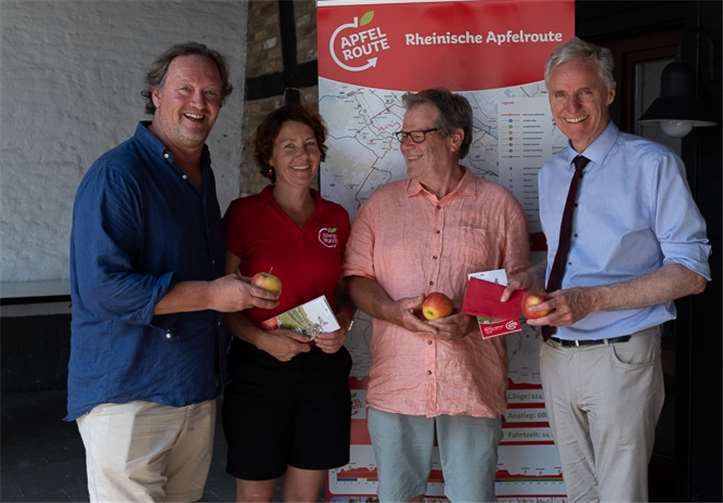 Aus den richtig beantworteten Karten hat die „Losfee“ die Gewinner ermittelt und benachrichtigt.