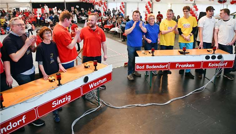 Aus jedem Sinziger Stadtteil waren Teams vertreten. Fotos: RASCH