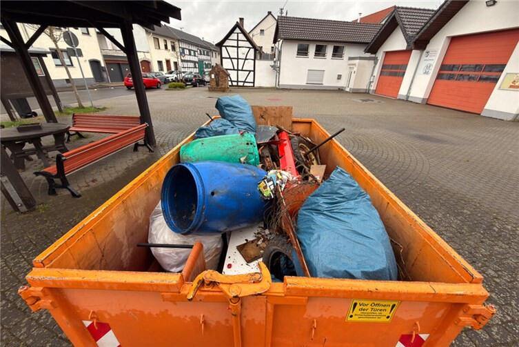 Ausbeuter der Müllsammelaktion