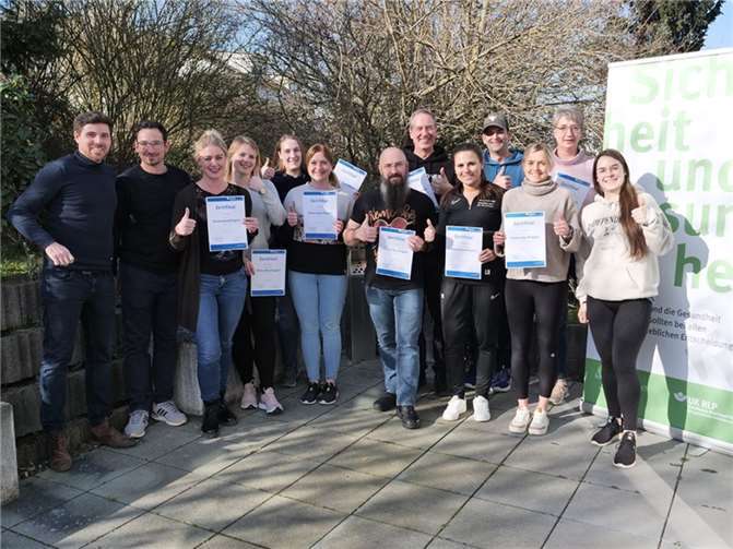 Ausbildung erfolgreich bestanden: Zertifizierte FiB-Beauftragte sorgen von nun an für mehr Bewegung in ihren Betrieben und Einrichtungen. Foto: Unfallkasse Rheinland-Pfalz