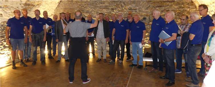 Ausgangspunkt der Stadtführung war der Gewölbekeller „Historica“ an der Stadtmauer. privat