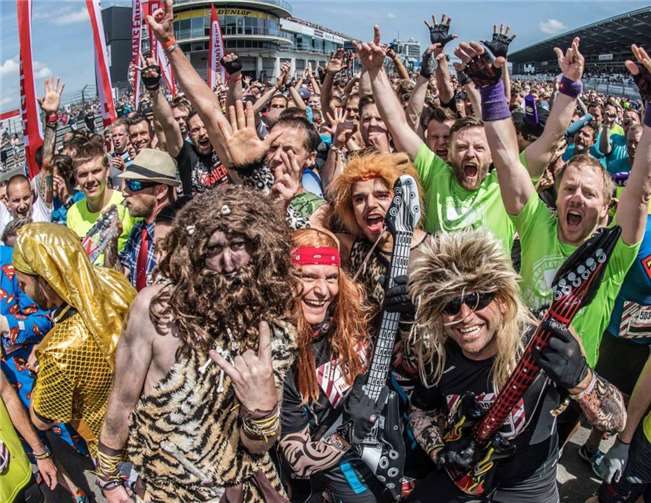 Ausgelassene Stimmung bei der Countdownshow.