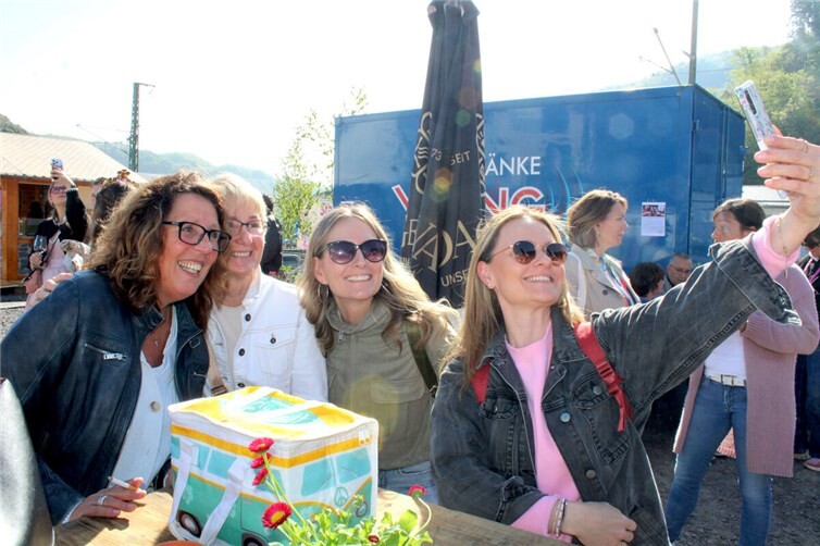 Ausgelassene Stimmung herrschte bei dieser Besucherinnengruppe aus Leverkusen.