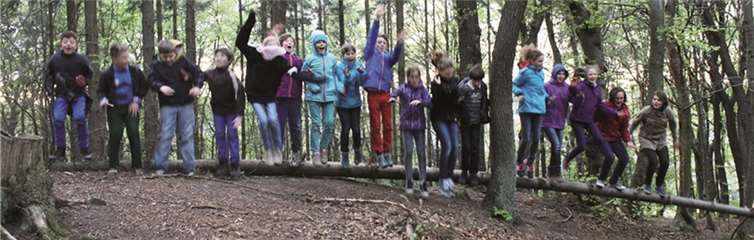 Ausgesetzt in der Wildnis: Die Wachtberger Minis haben trotzdem Spaß.