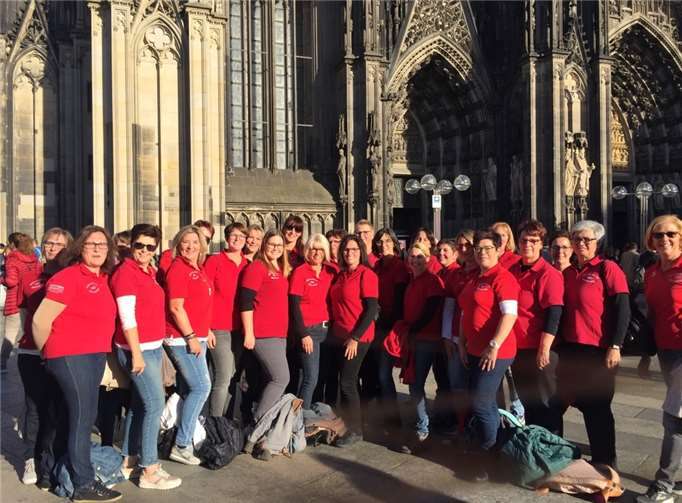 Ausgesprochen lustig ging es bei der diesjährigen Möhnentour zu, die in die Domstadt führte. Privat
