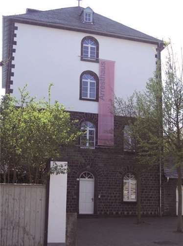 Außenansicht des Alten Arresthauses.