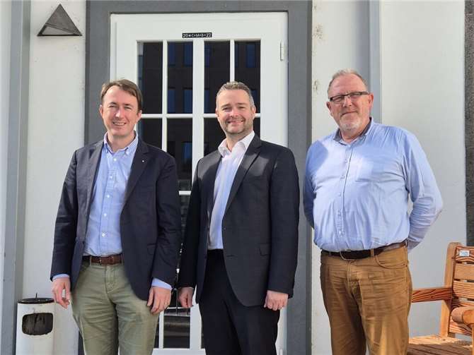 Austausch mit Caritas-Geschäftsführer Christian von Wichelhaus.  Foto: privat