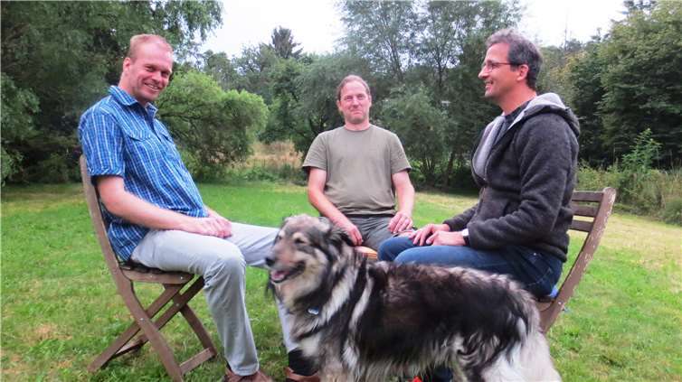 Autor Günter Detro stellt seinen Krimi SoKo Ausbruch vor. Foto: Rheinbach Liest