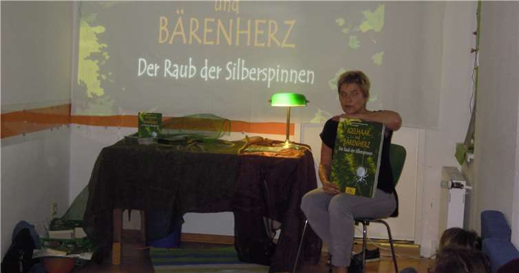Autorin Gudrun Schlesinger-Behr im Sozialpsychiatrischen Zentrum (SPZ) in Meckenheim.privat