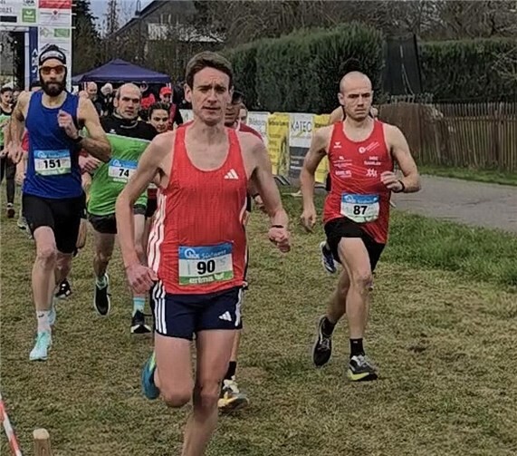 B. Bauer-König in Laubach ab Start vorne im Feld, im Ziel Bronze.