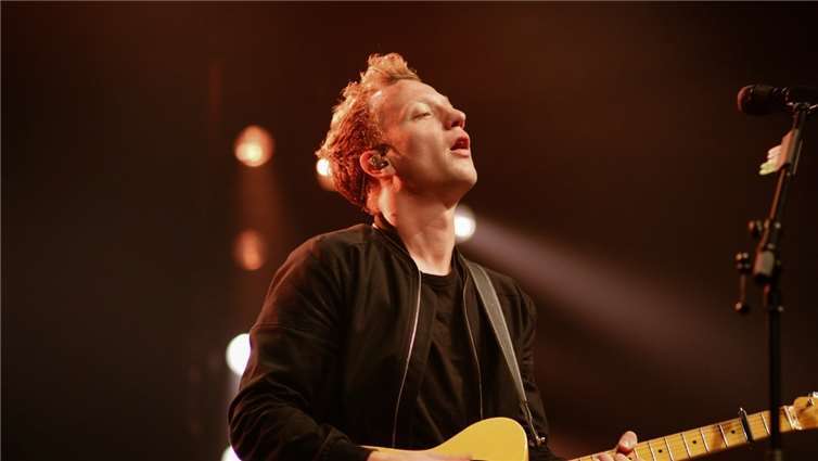 „BLICK aktuell“ und „prime entertainment“ ermöglichten vier Lesernden Besuch dieses berührenden Konzertes von JORIS. Fotos: Lea Katharina Thelen