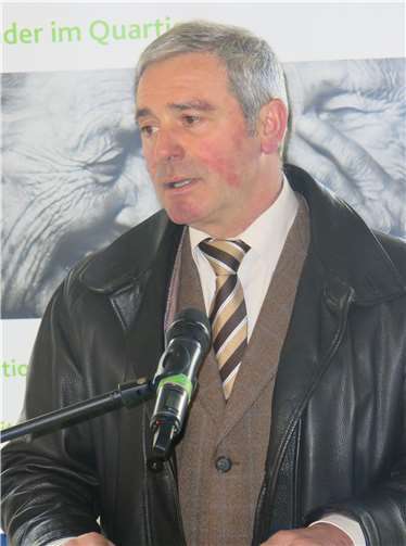 BM Jung, erkennbar stolz bei seiner Ansprache.