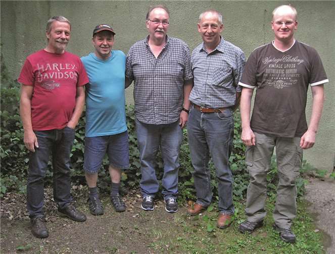 BSC Adenau II mit Gustav Kohlgraf, Ernst-Peter Heinen, Jürgen Diewald, Bernhard Brischwein und Peter Jung.Privat