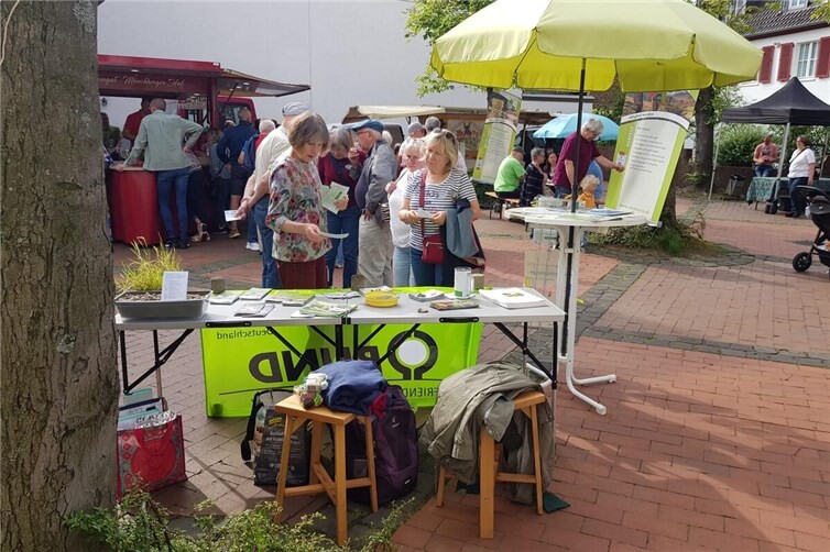 BUND Marktstand