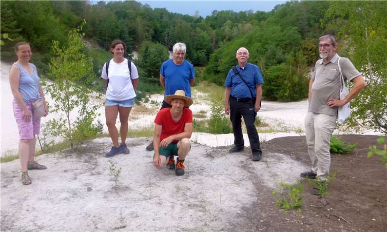 BUND in der ehemaligen Quarzgrube Bornheim-Brenig. Foto: Winfried Sander