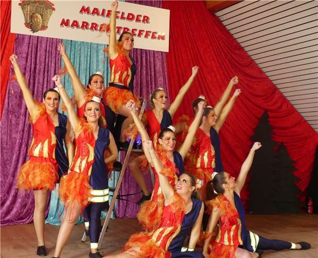 “Baby you´re a firework” hieß es unter anderem beim Showtanz der Jazz-Tanzgruppe...
