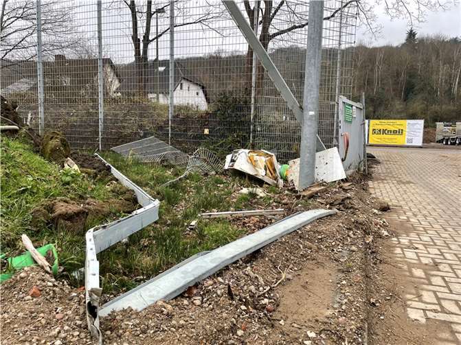 Sechs Monate nach der Flut: So sieht es im Ahrtal aus - Teil IV Bachem. Foto: ROB
