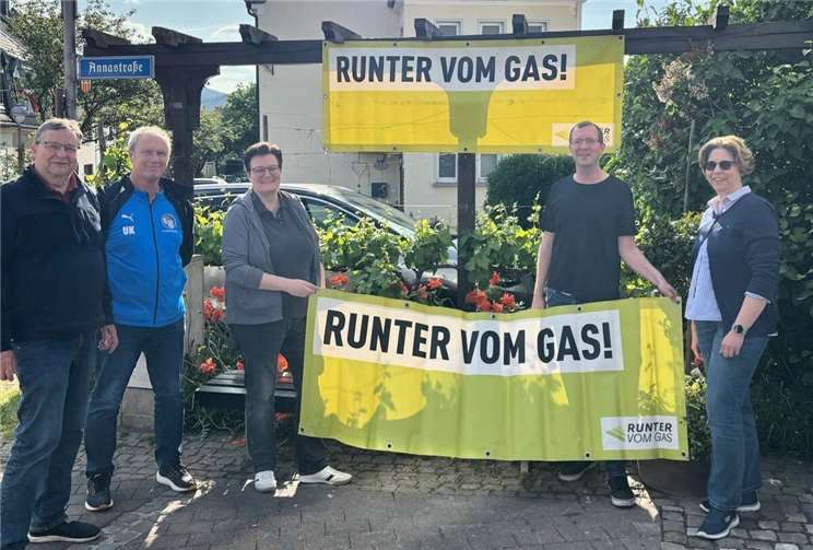 Bachem nimmt erneut Tempo auf gegen Raser.  Foto: Julia Noll