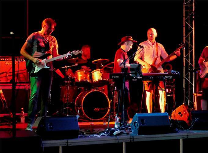 „Bäd Honnef“ bieten ein „Who‘s Who“ der Rock- und Bluesgeschichte. privat