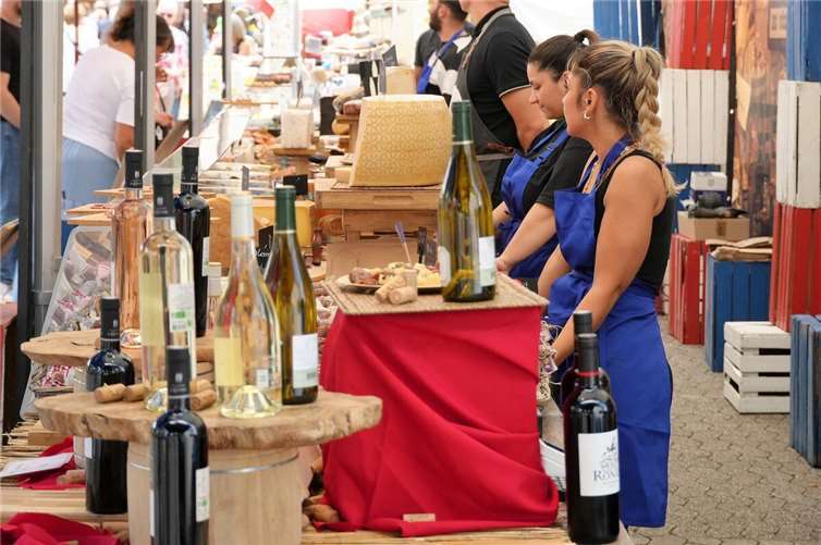 Baguette, Käse und Wein. Der Französische Markt bot aber jede Menge mehr als das Klassiker-Trio.