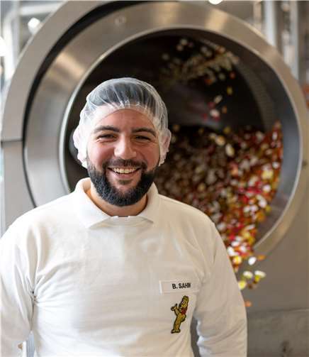 Bei HARIBO stimmt der Teamgeist Bahadir Sahin.