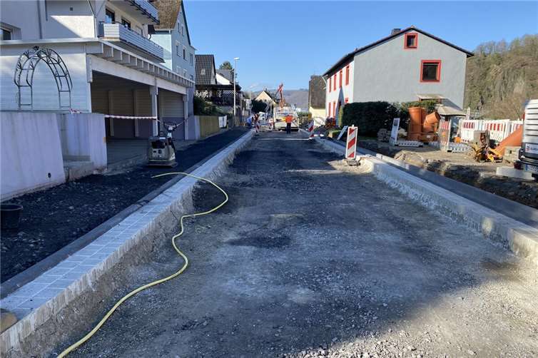 Bald beginnen Asphaltarbeiten in einem Teilstück des „Hohenrhein“. Foto: Stefan Best / Stadtverwaltung Lahnstein
