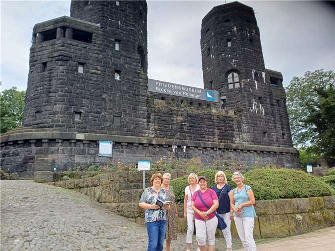 Bald bietet Gabriele Keiser einen weiteren Krimispaziergang in Remagen an.  Foto: Karin Keelan
