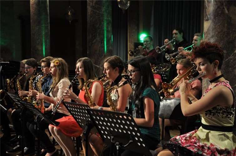 Bald erklingen im Marmorsaal des Kurhauses wieder die Töne vieler Instrumente. privat