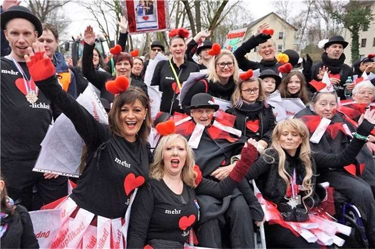 Endlich wieder Karneval in der Neuwieder Innenstadt! Bald geht in der Deichstadt wieder die Post ab. Foto: FF / Archiv