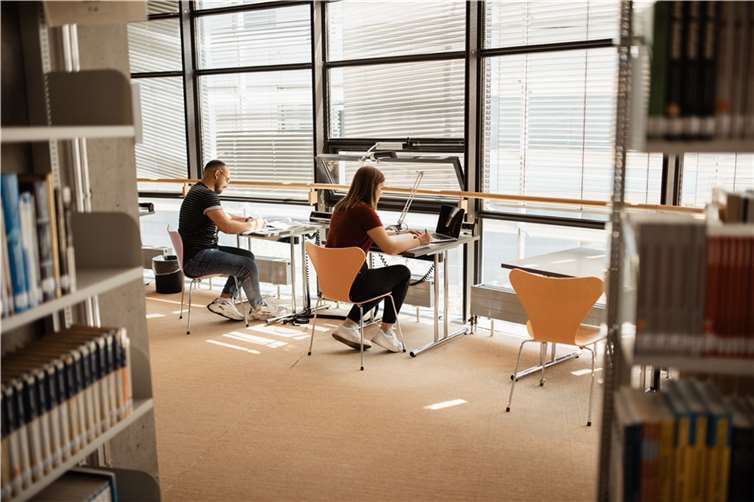 Bald startet das Wintersemester 2023/2024.  Foto: Dennis Penner / Hochschule Koblenz