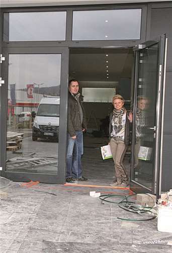 Bald weit einladender: der Eingangsbereich des neuen Centers.