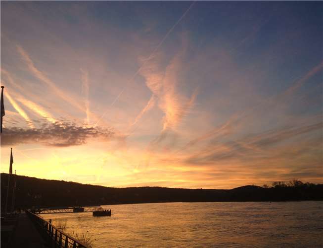 Der Rhein als Sehnsuchtsort Balmes: „Der Rhein ist voller Erzählungen über das Leben der Menschen am Strom.“ Foto: ROB