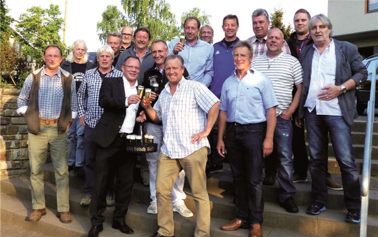 Bands, Organisatoren und Sponsoren stellten in Oberdrees die letzten Einzelheiten des Konzerts vor.WM