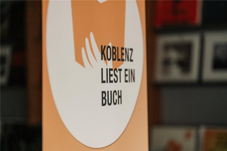 Banner „Koblenz liest ein Buch“ 