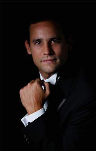 Bariton Björn Adam gastiert in Selters mit Schuberts Winterreise.