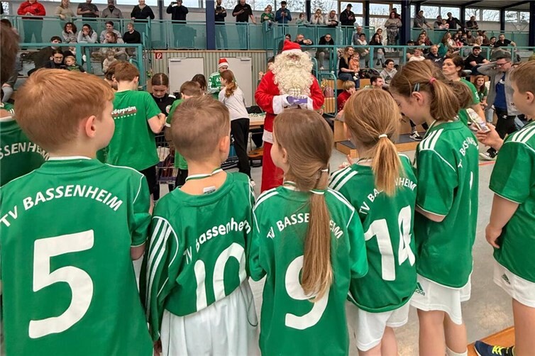 Bassenheim wurde zum Minihandball-Paradies. Fotos: TVB