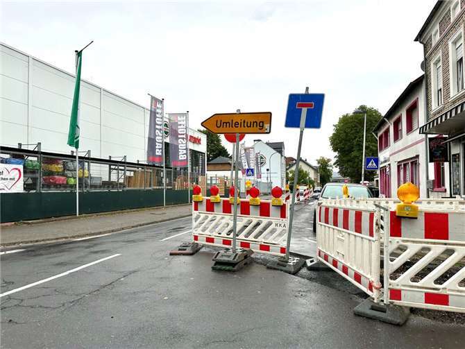Baustelle in der Lindenstraße.  Foto: ROB