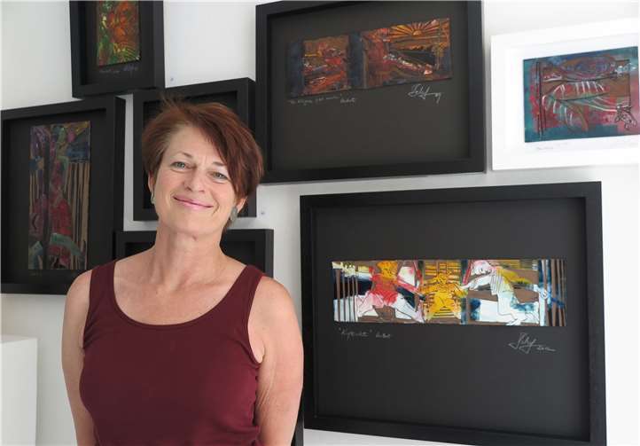 Beate Meffert-Schmengler in ihrem „Raum 14 an Werkstatt 14“. (Foto: Gemeinde Wachtberg/mm)