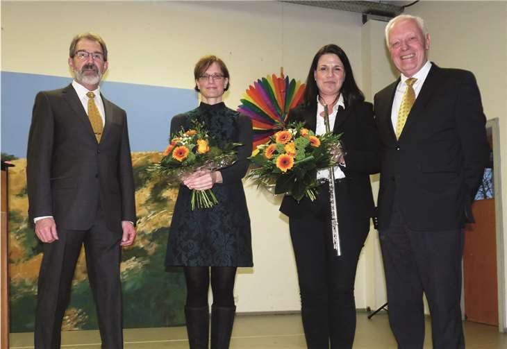 Beate Michel (Klavier) und Stephanie Müller-Strehle (Flöte).