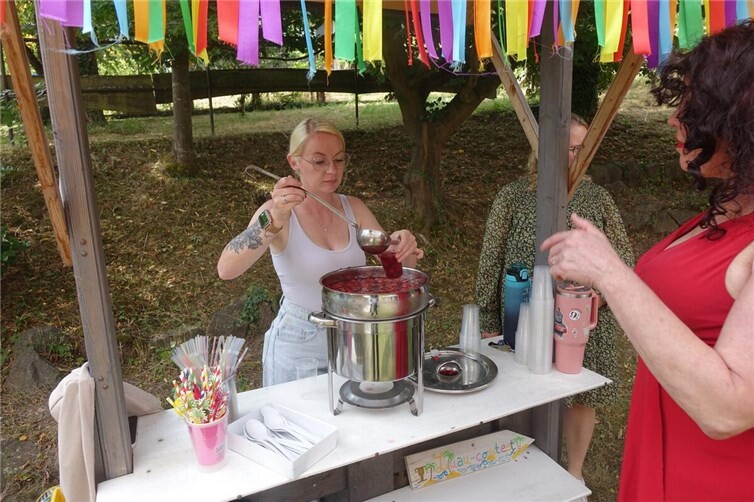 Begehrt war die leckere, alkoholfreie Sangria an der Cocktailbar